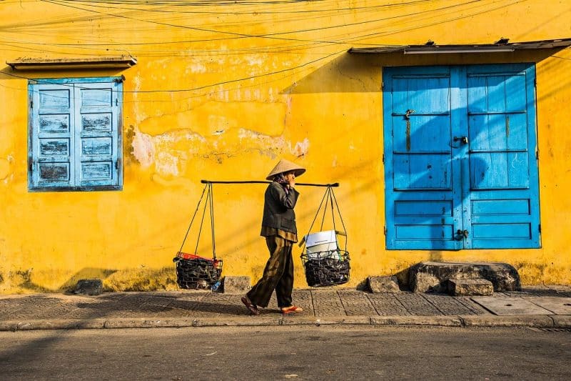 Hoi An Yellow city Rehahn min