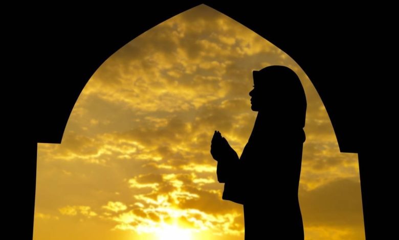 چرا باید نماز بخوانیم