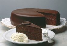کیک شکلاتی تورته زاخا