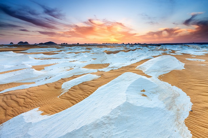 کویر سفید (White Desert) در کشور مصر