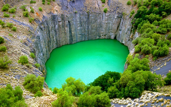 چاله بزرگ (The Big Hole) در آفریقای جنوبی