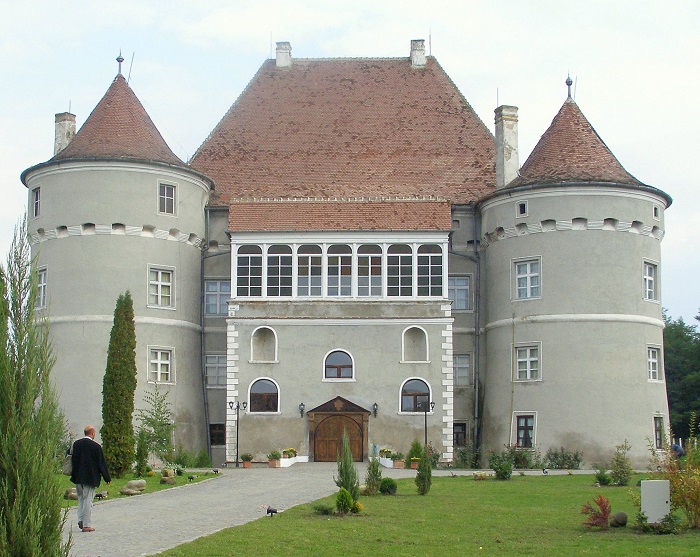 قلعه جیدوی (بتلن-هالر) در کشور رومانی