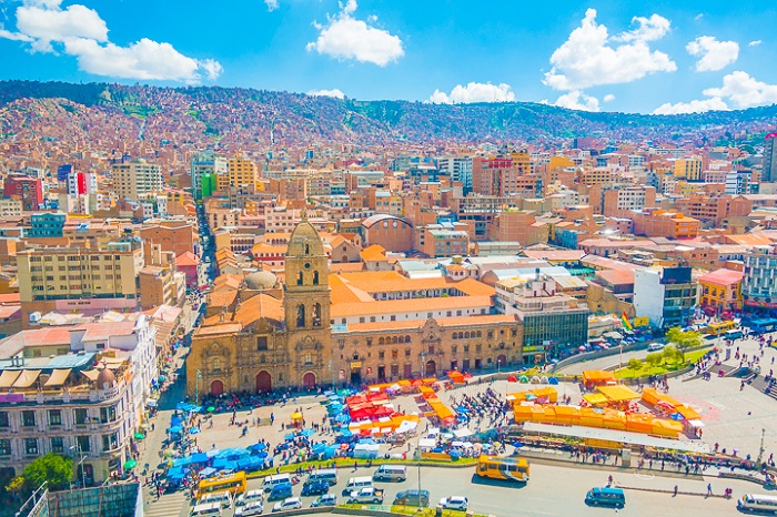 لاپاز (La Paz) شهری در کشور بولیوی