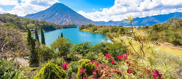 دریاچه آتیتلان (Atitlán)