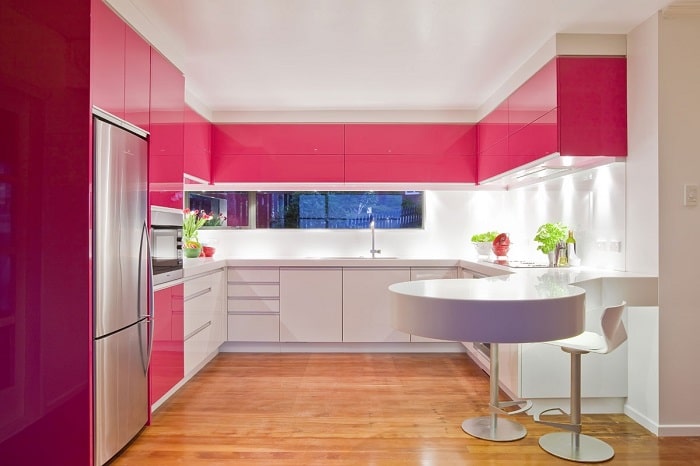 Hot pink kitchen peninsula