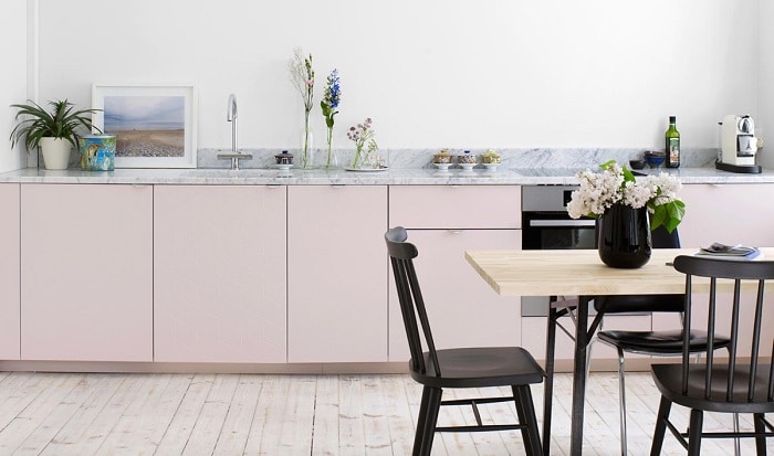 Light pink white kitchen