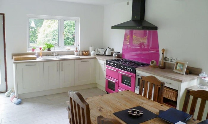 Pink range cooker