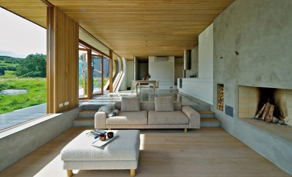 oak wood floors 600x364 1