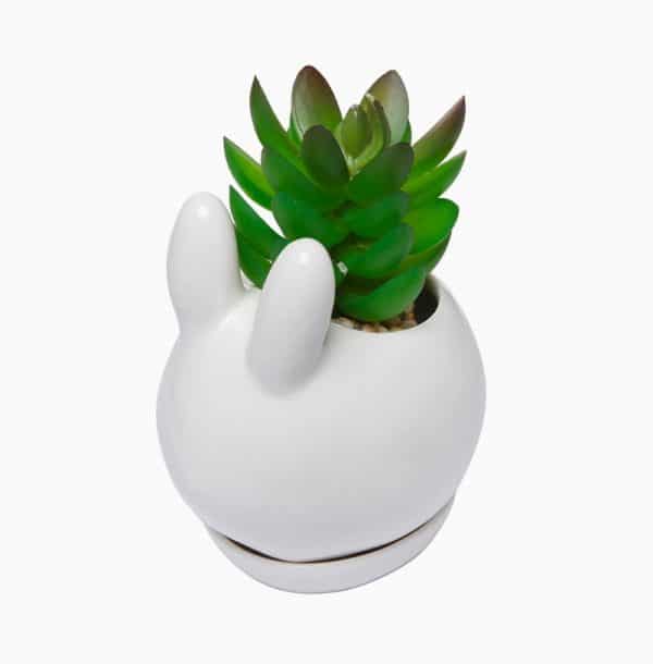 rabbit planter 600x610 1