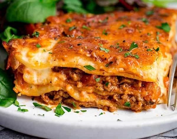 طرز تهیه لازانیا بدون فر برای 6 نفر؛ مجلسی و خوشمزه