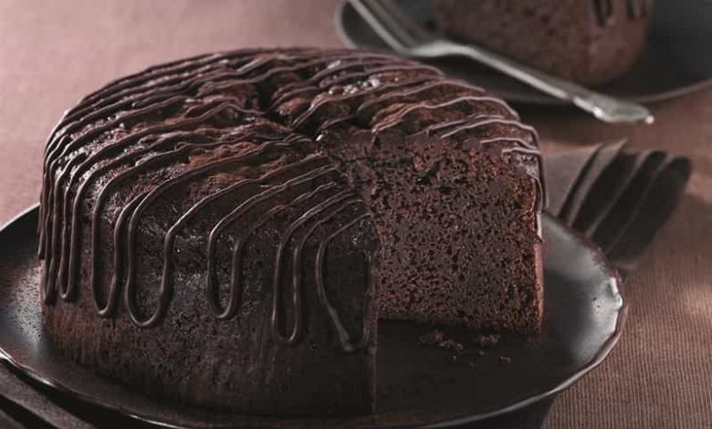 طرز تهیه کیک شکلاتی ساده برای 6 نفر
