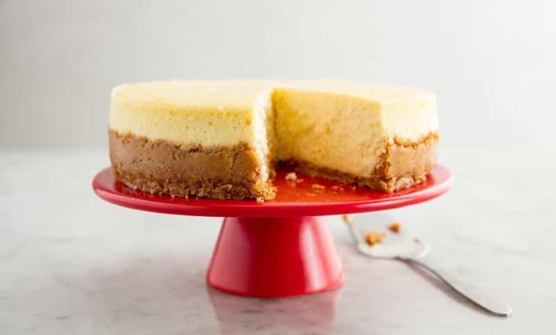 طرز تهیه چیز کیک یخچالی برای 10 نفر