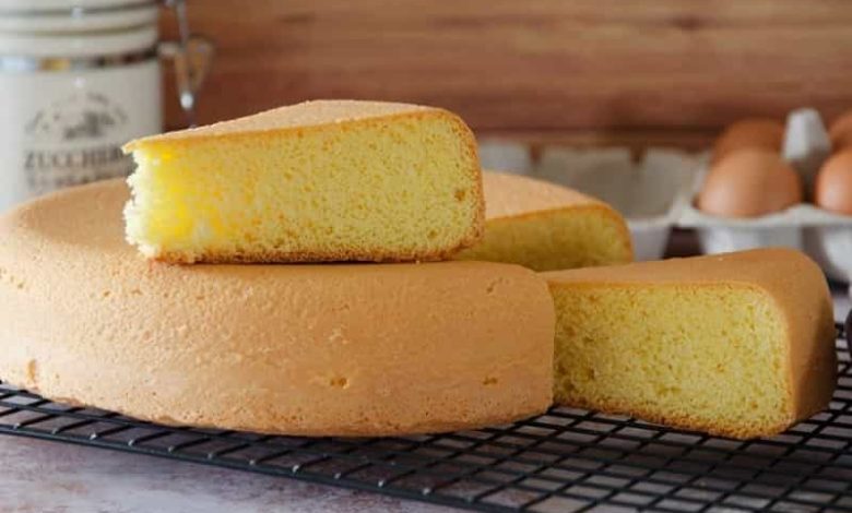 طرز تهیه کیک اسفنجی برای 15 نفر با پف زیاد