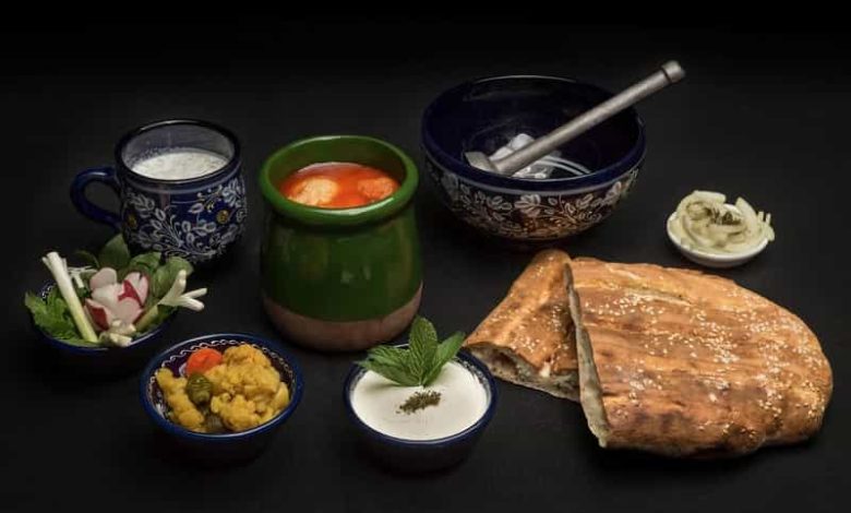 طرز تهیه آبگوشت خوشمزه برای 4 نفر