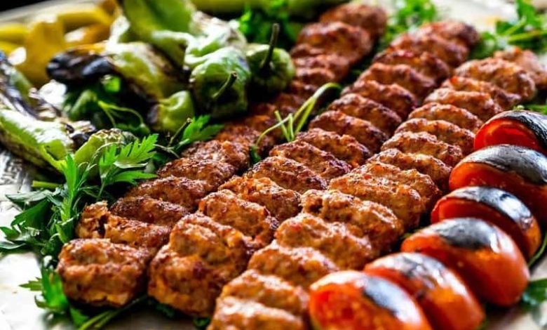 طرز تهیه کباب کوبیده مجلسی برای 4 نفر