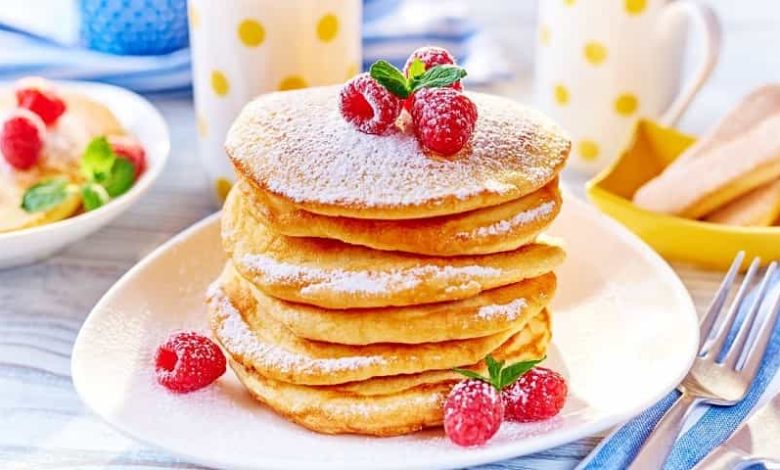 طرز تهیه پنکیک بدون شیر برای ۴ نفر