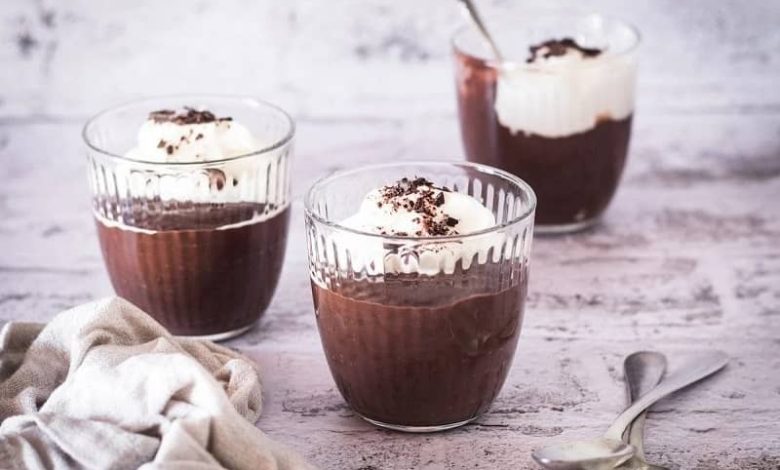 طرز تهیه پودینگ شکلاتی برای 4 نفر