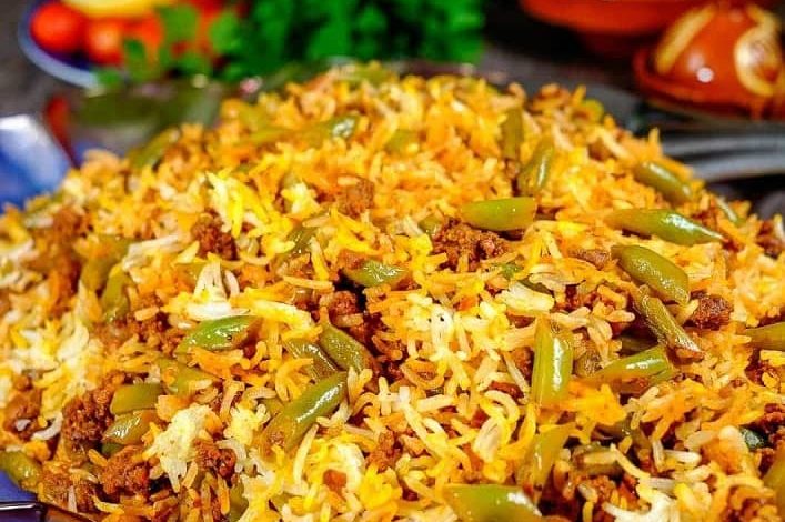 طرز تهیه لوبیا پلو مجلسی برای 8 نفر