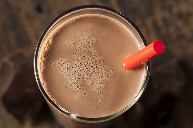 طرز تهیه شیر کاکائو برای ۵۰ نفر