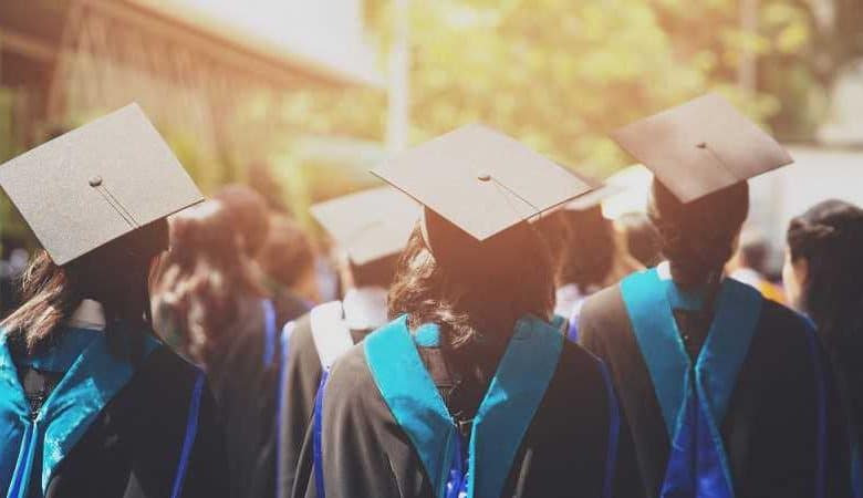 متن تبریک زیبا برای روز دانشجو؛ 1403