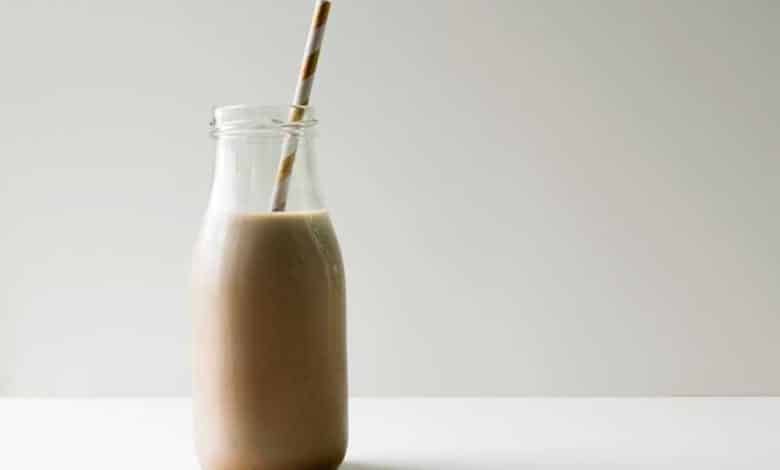 طرز تهیه شیر کاکائو برای 20 نفر