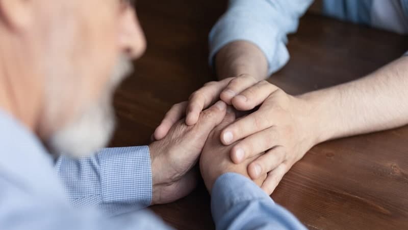 کاربردی ترین نکات روان شناسی کادو دادن پرورش مهارت همدردی