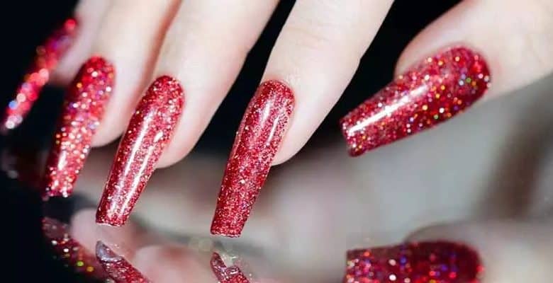 آموزش کاشت ناخن با داستر