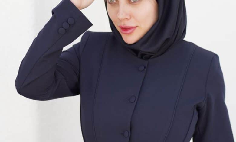 بهترین جنس در دوخت مانتو اداری چیست؟