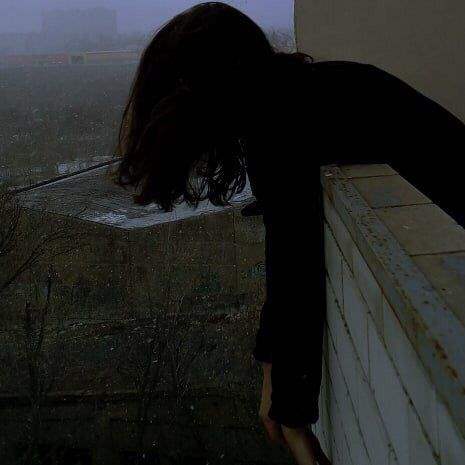 عکس غمگین دخترانه بدون متن برای پروفایل