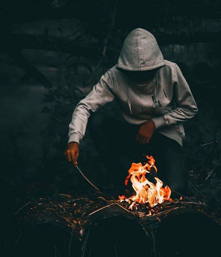 عکس غمگین پسرانه برای استوری بدون متن