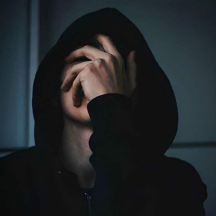 عکس غمگین پسرانه برای استوری بدون متن
