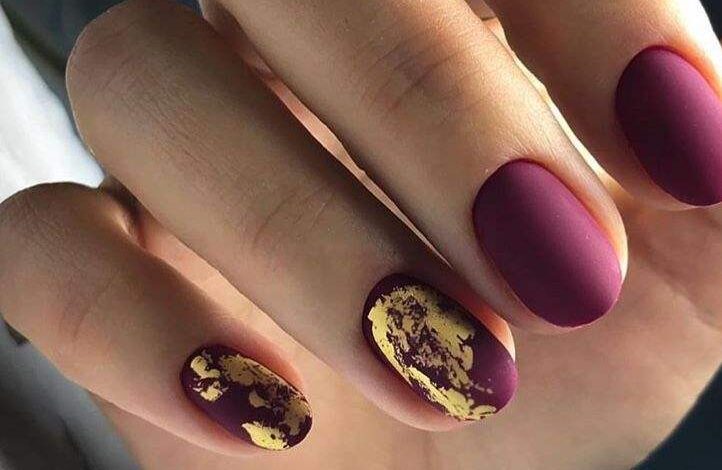 63 مدل طراحی ناخن با ورق طلا 1404؛ شیک و خاص