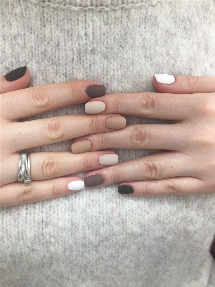 مدل ناخن با رنگ نسکافه ای
