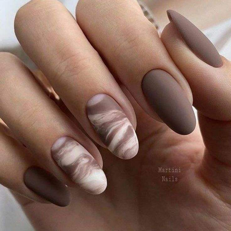 مدل ناخن با رنگ نسکافه ای