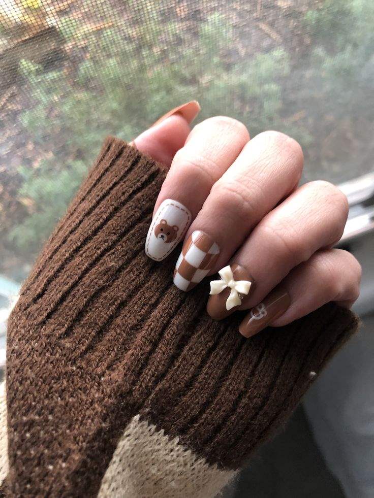 مدل ناخن با رنگ نسکافه ای