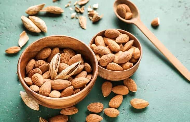 کالری صد گرم بادام درختی