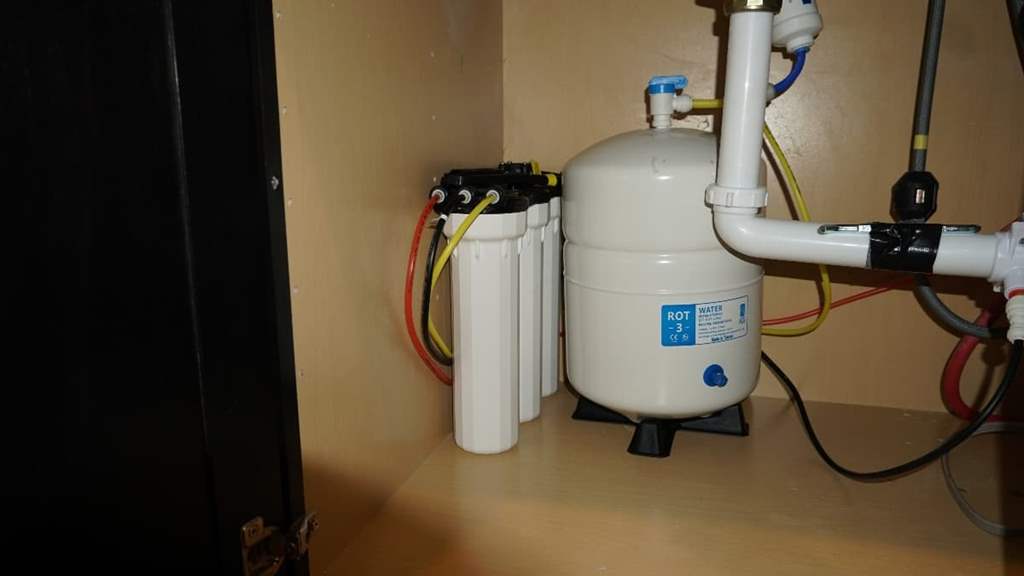 تصویر از دستگاه تصفیه آب خانگی