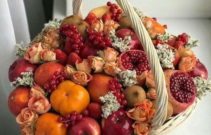 57 مدل دسته گل میوه ای و باکس گل های میوه ای مخصوص شب یلدا