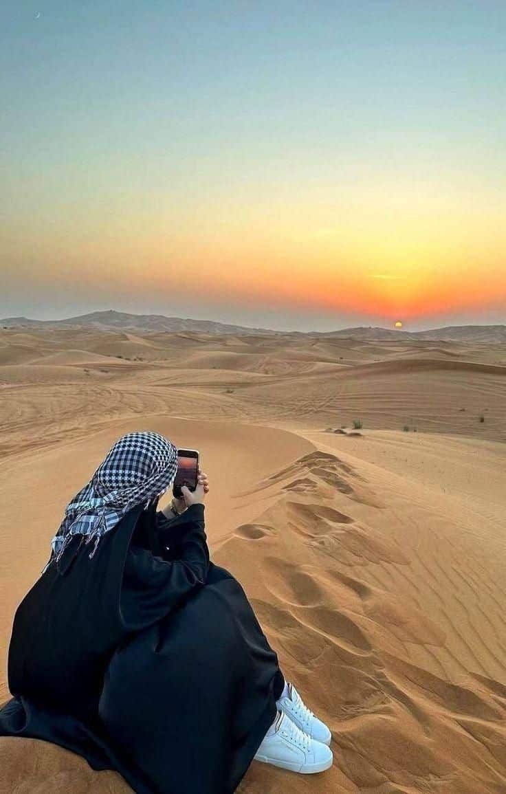 عکس پروفایل دختر عربی با چفیه 23