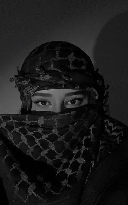عکس پروفایل دختر عربی با چفیه -40 عکس پروفایل دختر عربی با چفیه 40
