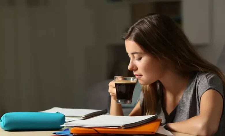 بهترین زمان خوردن قهوه برای درس خواندن