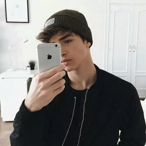 عکس پروفایل با گوشی آیفون پسرانه 4
