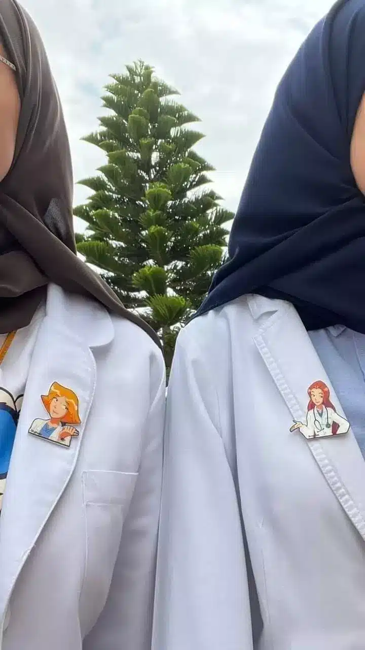 عکس پروفایل دخترانه پزشکی 15