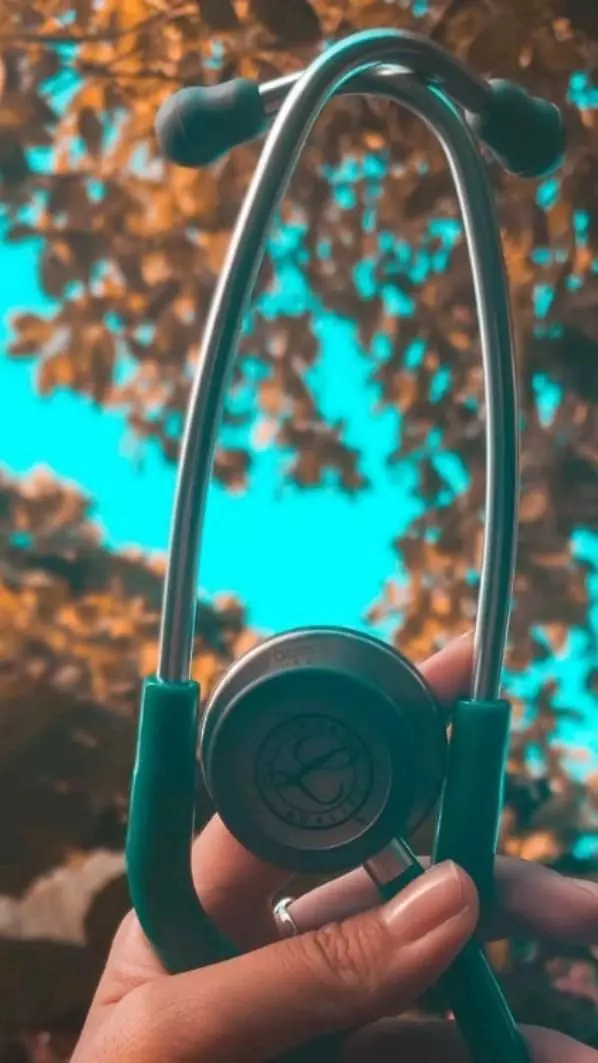 عکس پروفایل دخترانه پزشکی 28