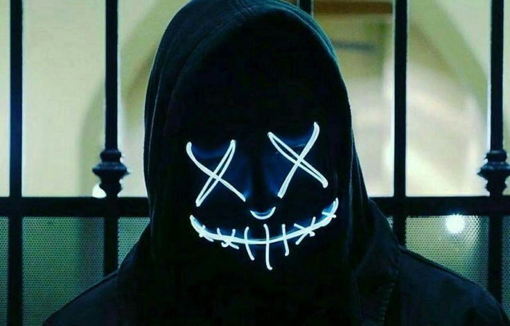 عکس چشم ضربدری برای پروفایل