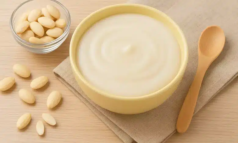 طرز تهیه حریره بادام برای نوزاد ۶ ماهه با شیر مادر و آب