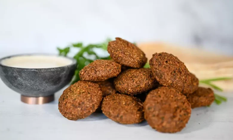 طرز تهیه فلافل ساده آبادانی برای 50 نفر [پفکی و خوشمزه]
