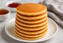 طرز تهیه پنکیک برای ۱۰ نفر 🥞 [ساده و خوشمزه]