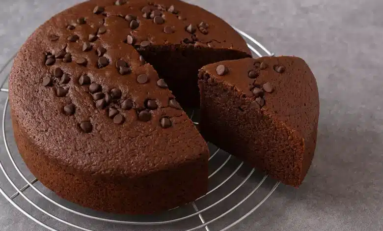 طرز تهیه کیک شکلاتی ساده برای 30 نفر 🎂  [با پف زیاد]