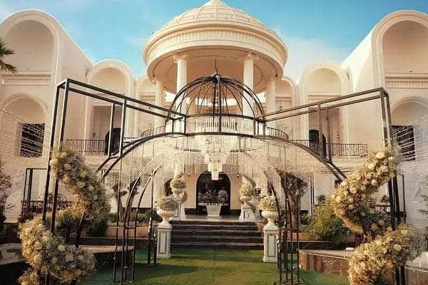 باغ عمارت ۷۷۷ - تصویر 4 باغ عمارت ۷۷۷